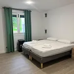 Erletxe Aterpea Hostal Lezo