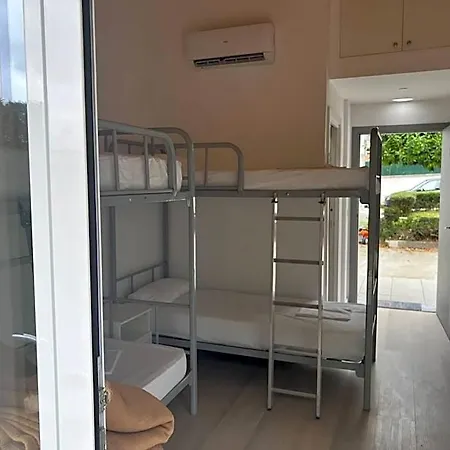 Erletxe Aterpea Auberge de jeunesse *