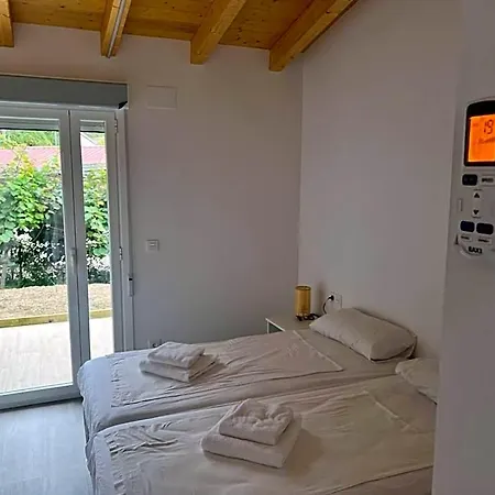Erletxe Aterpea Auberge de jeunesse *