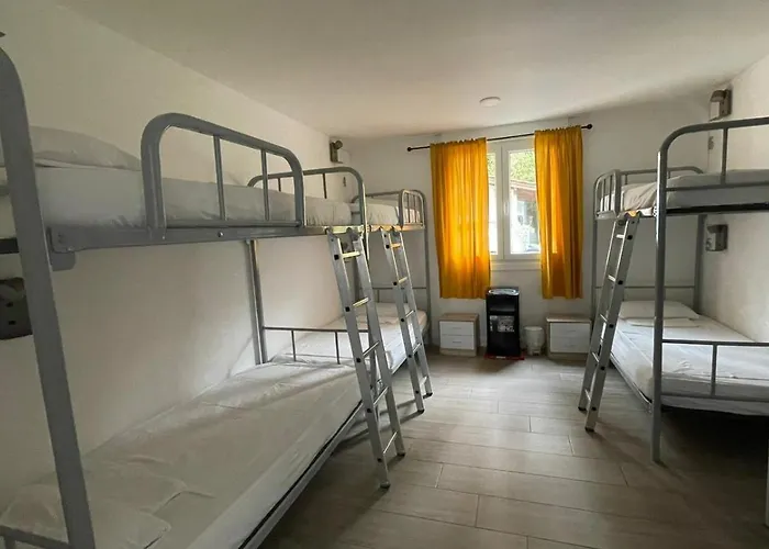 Erletxe Aterpea Hostel Lezo