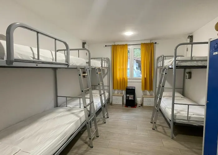 Erletxe Aterpea Hostel *