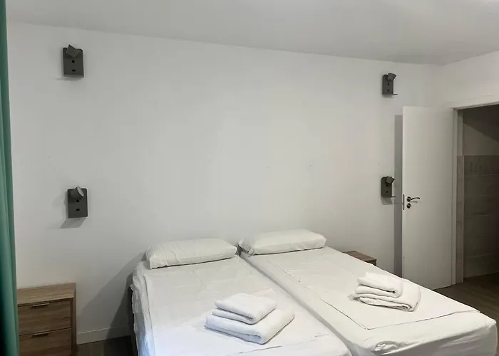 Hostel Erletxe Aterpea Lezo