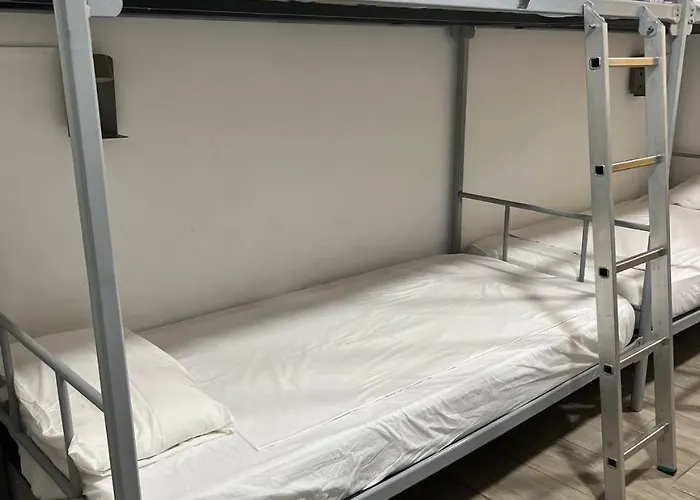 Erletxe Aterpea Hostel Lezo