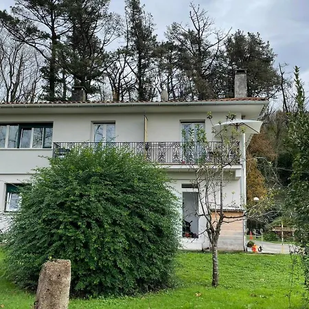 Erletxe Aterpea Albergue Lezo